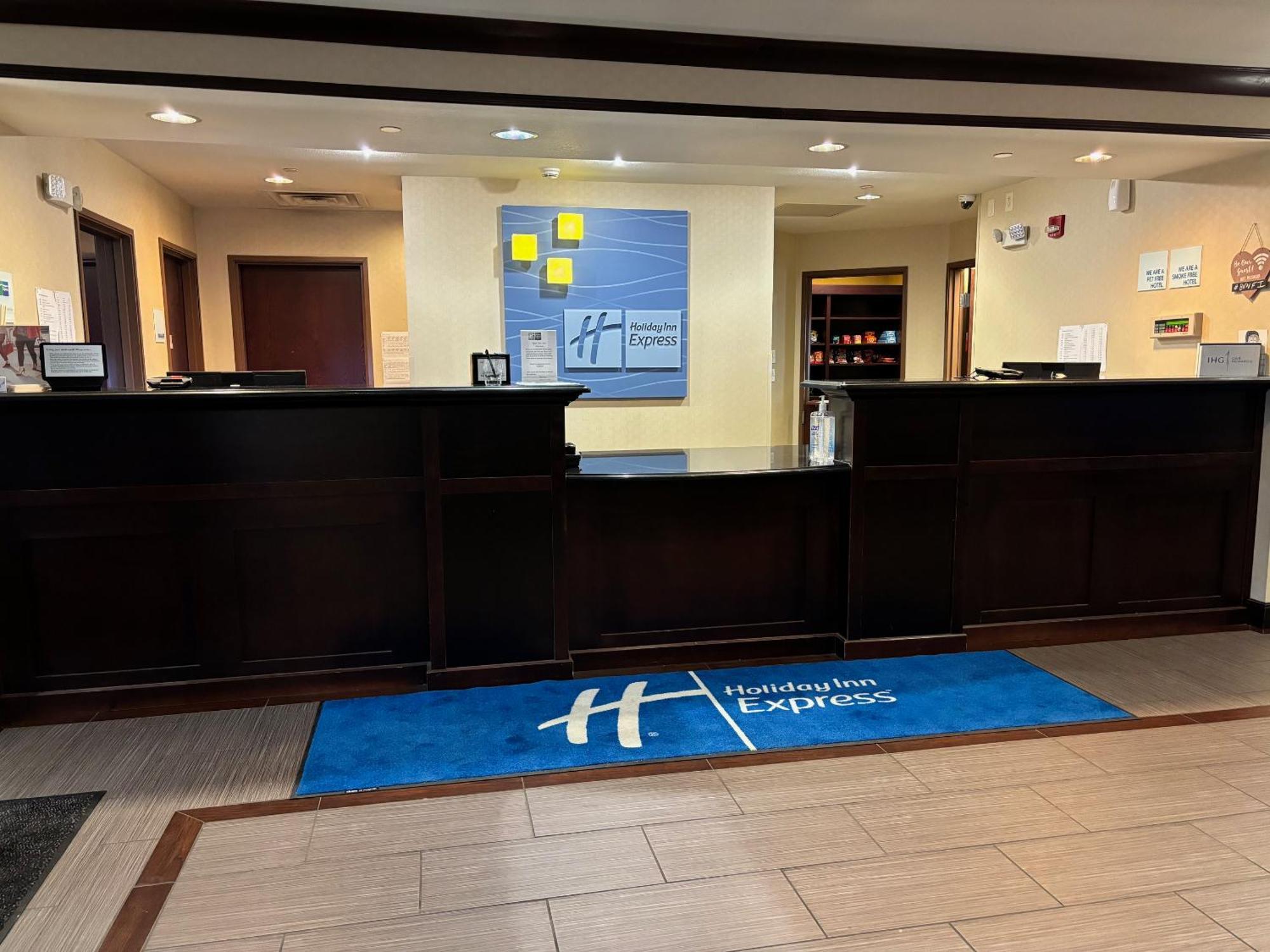 Holiday Inn Express Belle Vernon Εξωτερικό φωτογραφία