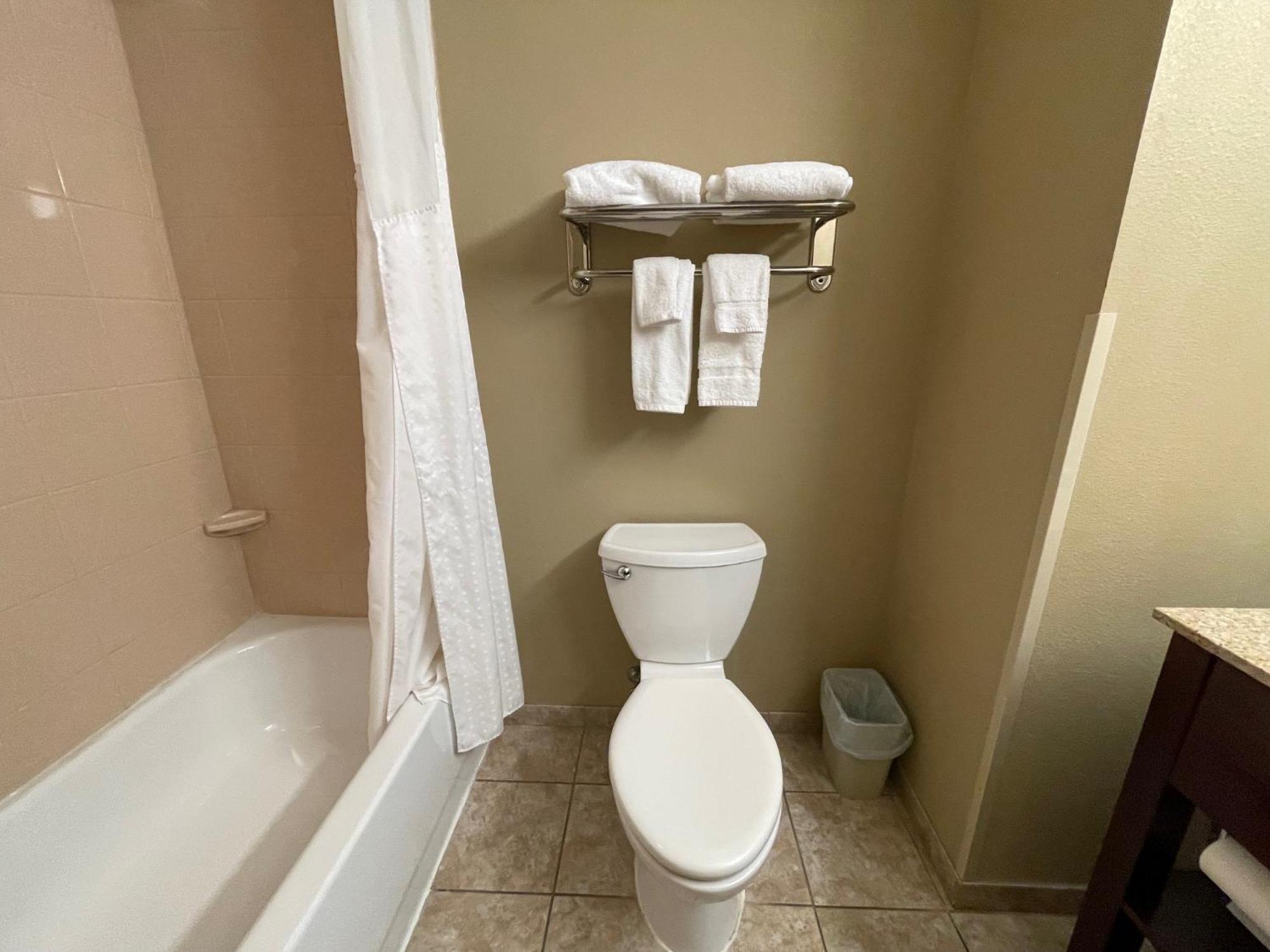 Holiday Inn Express Belle Vernon Εξωτερικό φωτογραφία