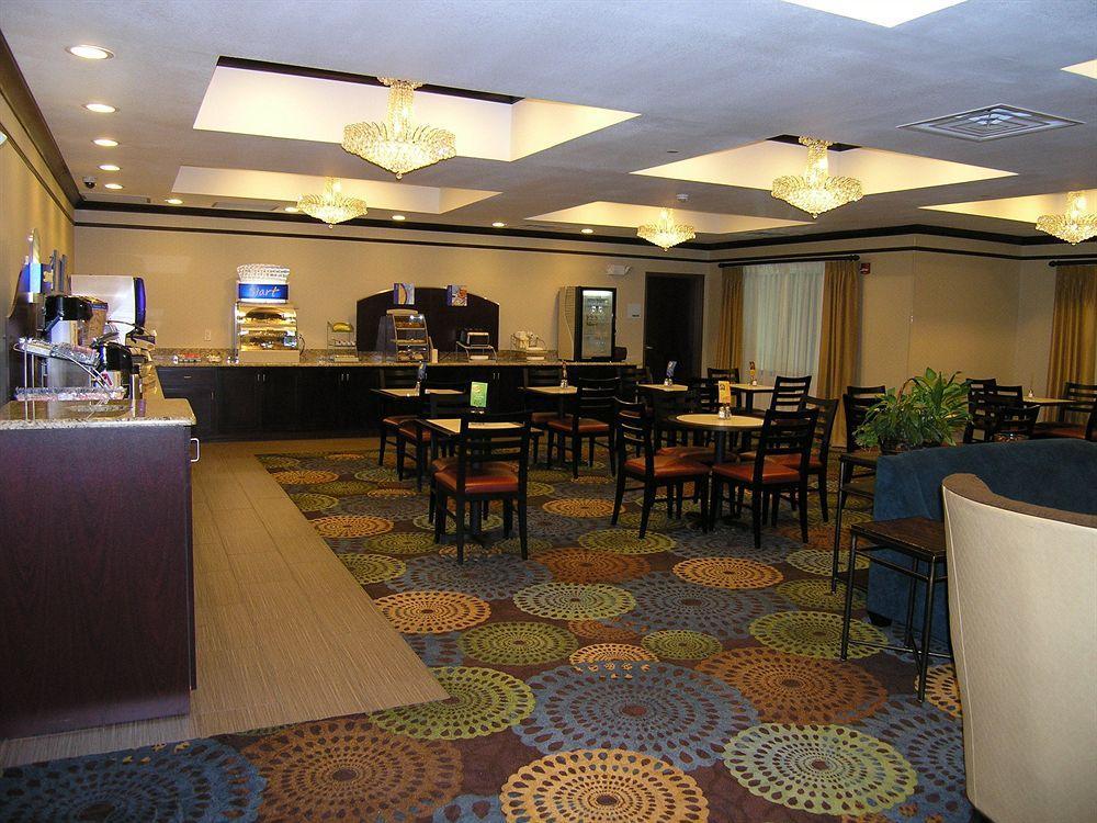 Holiday Inn Express Belle Vernon Εξωτερικό φωτογραφία